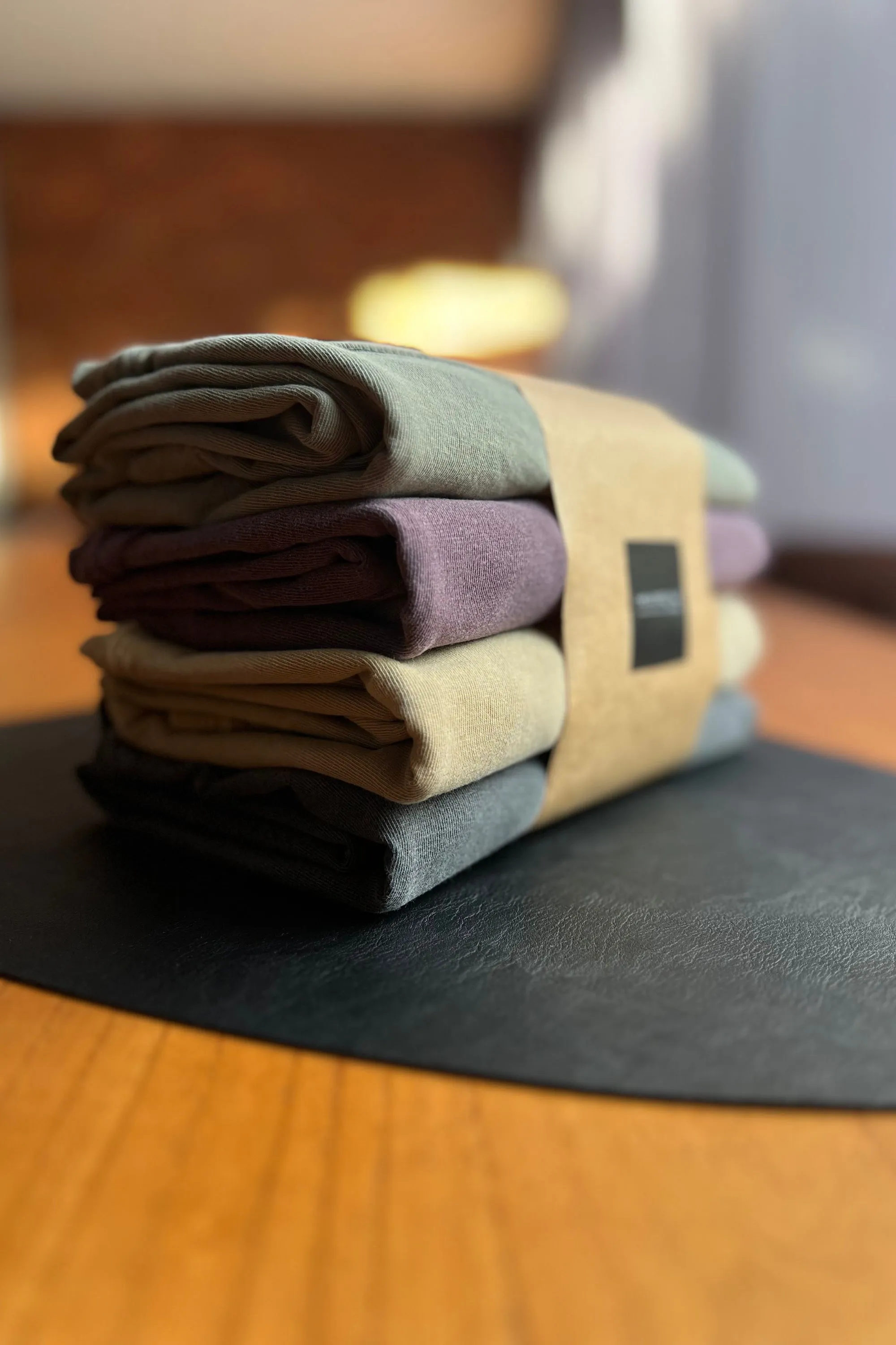 Combo Tons Terrosos com quatro camisetas estonadas Inspire-se